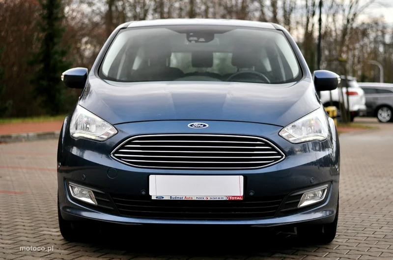 Ford C-Max II 31