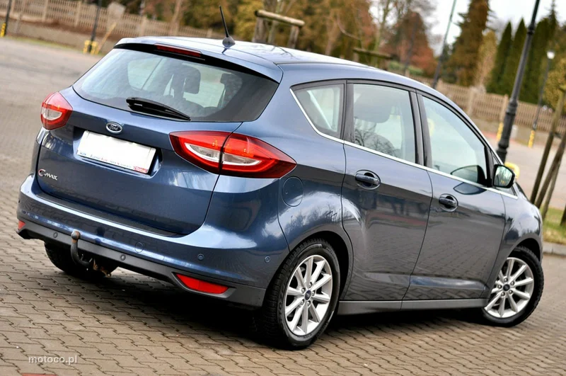Ford C-Max II 33