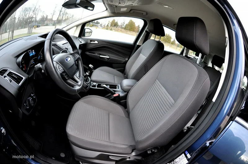 Ford C-Max II 8