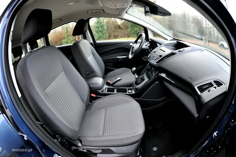 Ford C-Max II 9