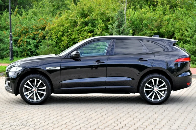 Jaguar F-Pace 5