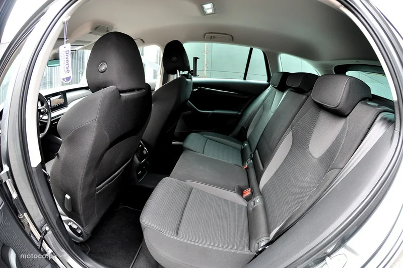 Skoda Octavia IV 10
