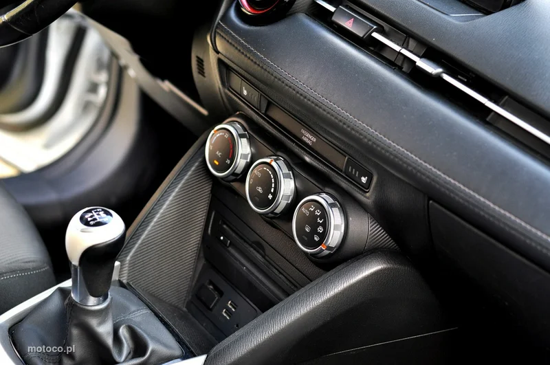 Mazda CX-3 14