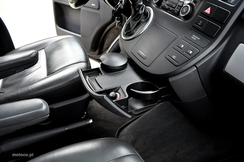 Volkswagen Multivan 24