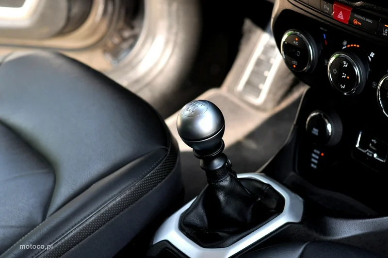 Jeep Renegade 17