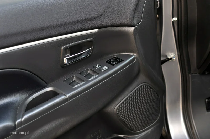 Mitsubishi ASX 14