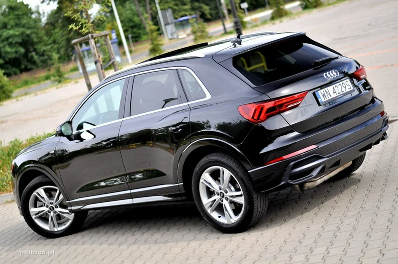 Audi Q3 F3 4