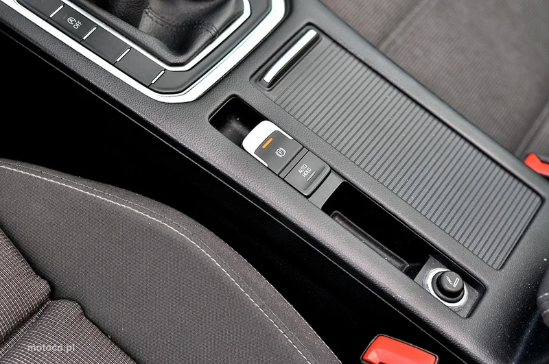 Volkswagen Passat B8 13
