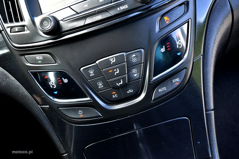 Opel Insignia A 17