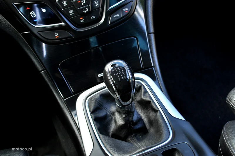 Opel Insignia A 20