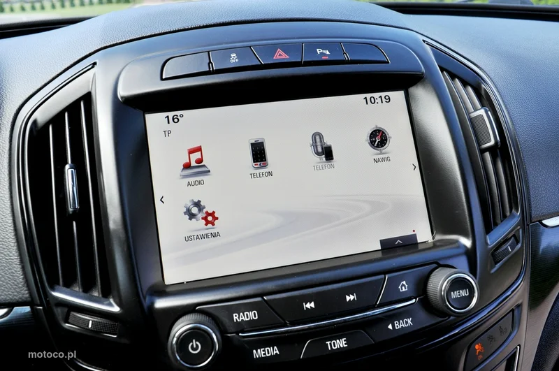 Opel Insignia A 25
