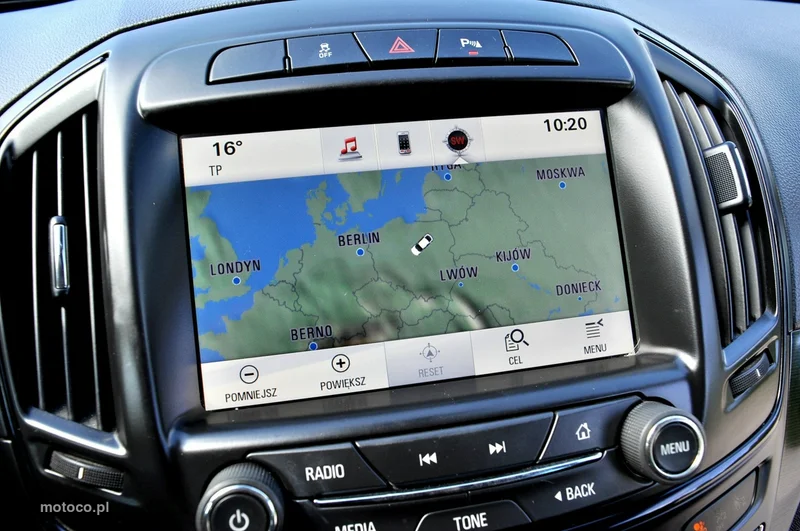 Opel Insignia A 27