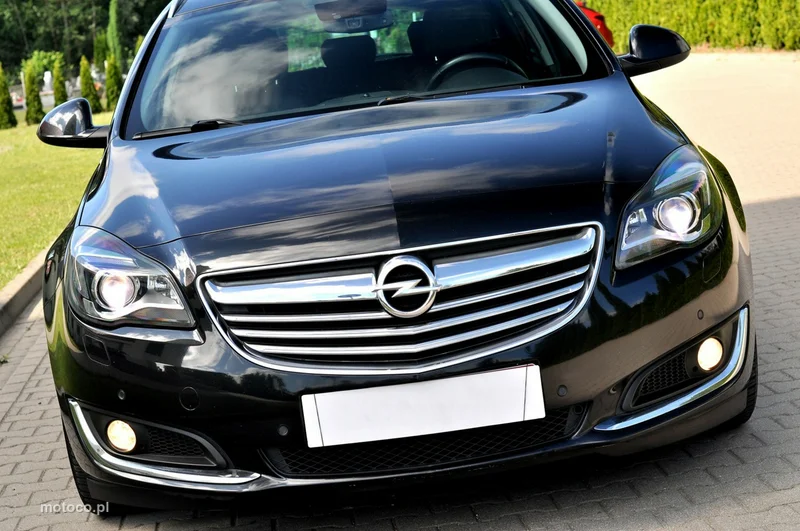 Opel Insignia A 36