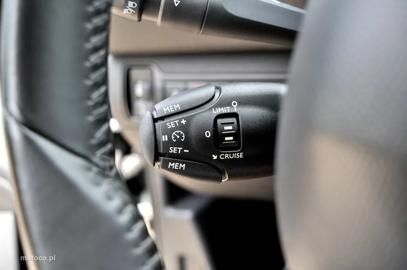 Peugeot 308 14