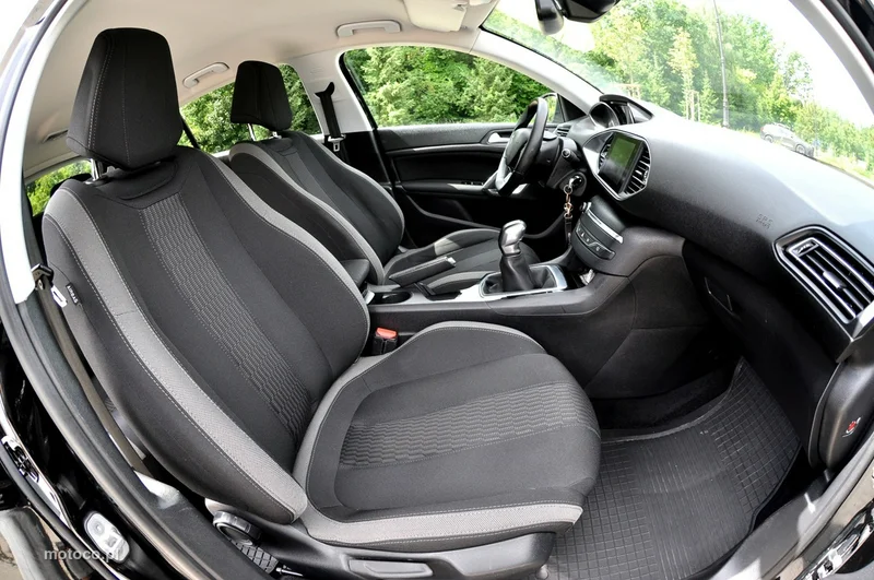 Peugeot 308 8