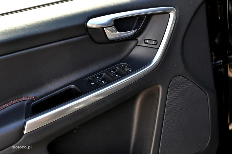 Volvo XC 60 15
