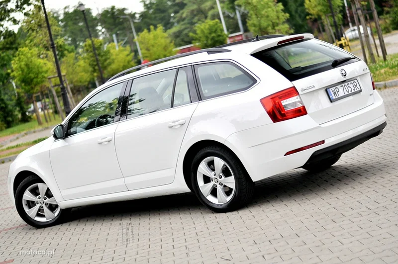 Skoda Octavia III 35