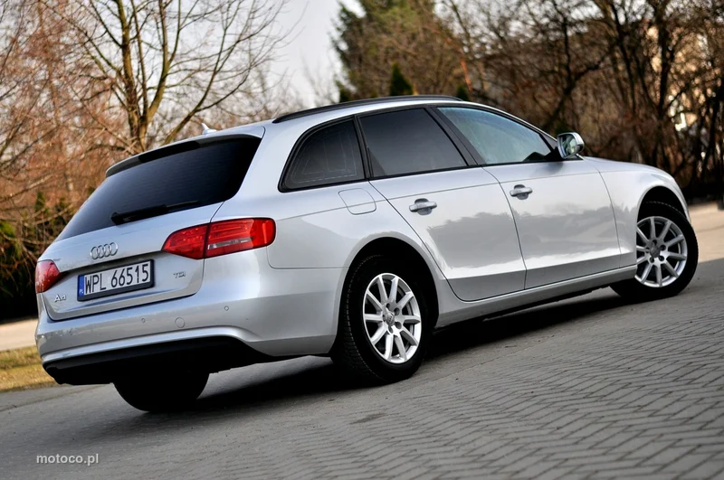 Audi A4 B8 6