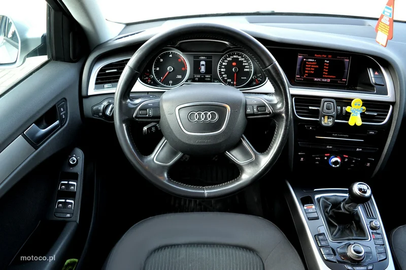 Audi A4 B8 7