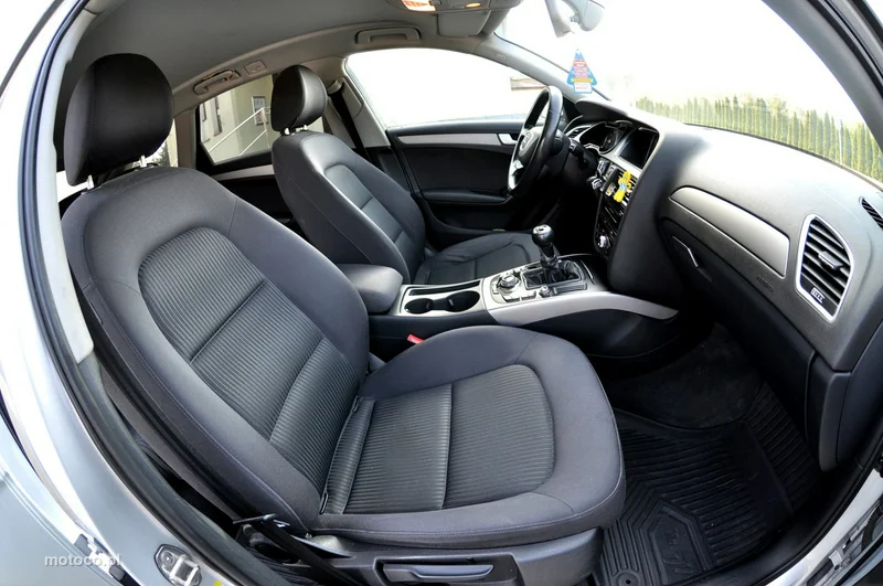 Audi A4 B8 9
