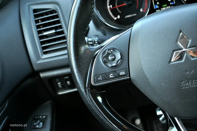 Mitsubishi ASX 12