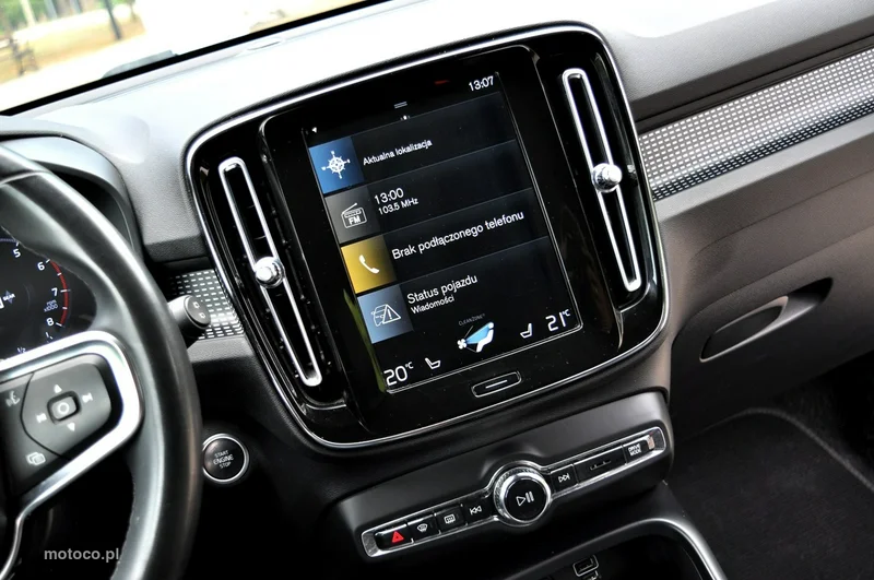 Volvo XC 40 15