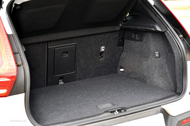 Volvo XC 40 35