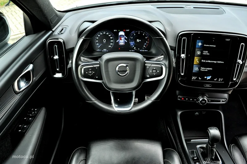 Volvo XC 40 6