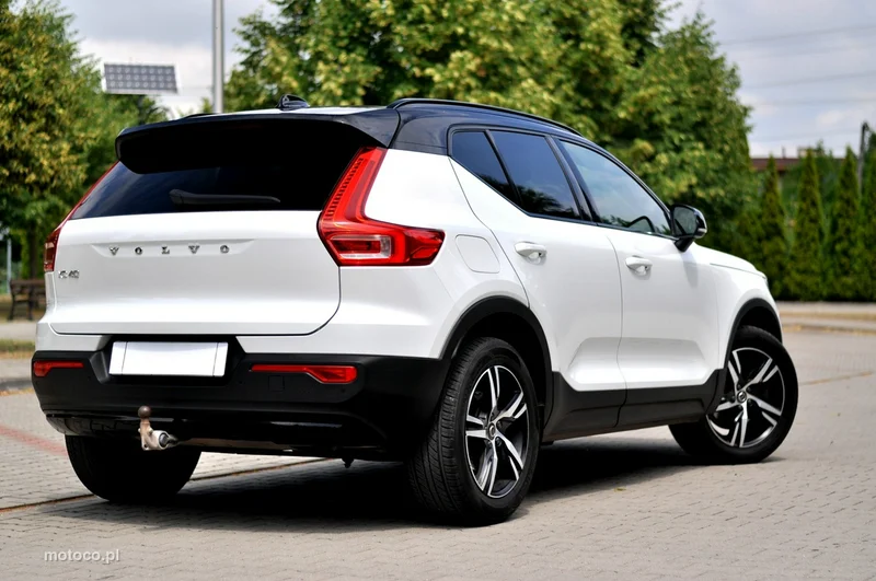 Volvo XC 40 9
