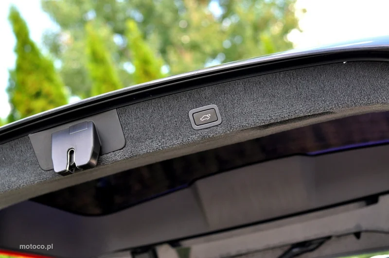 Volvo V70 13