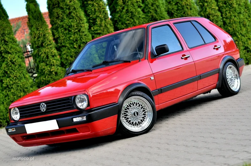 Volkswagen Golf II 24