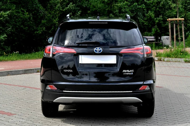 Toyota RAV 4 XA40 36