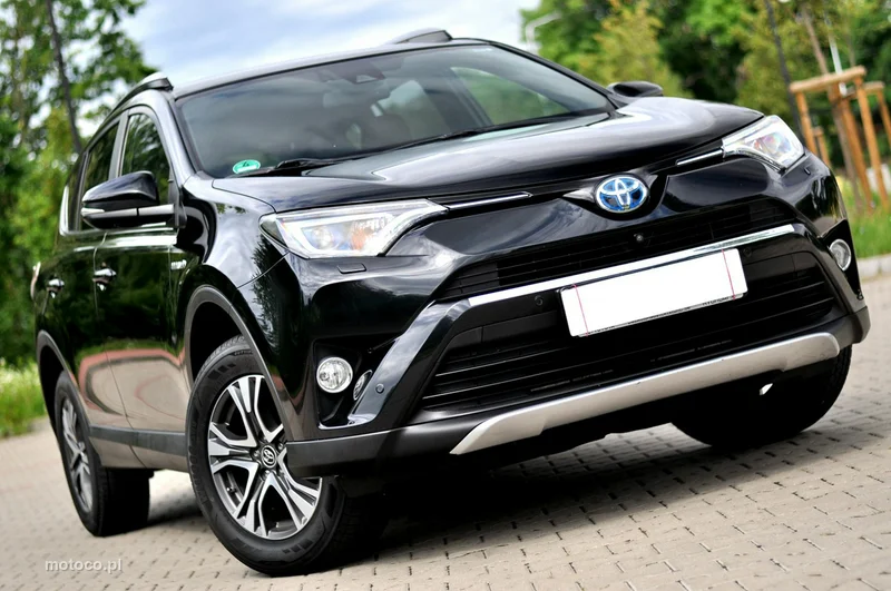 Toyota RAV 4 XA40 38
