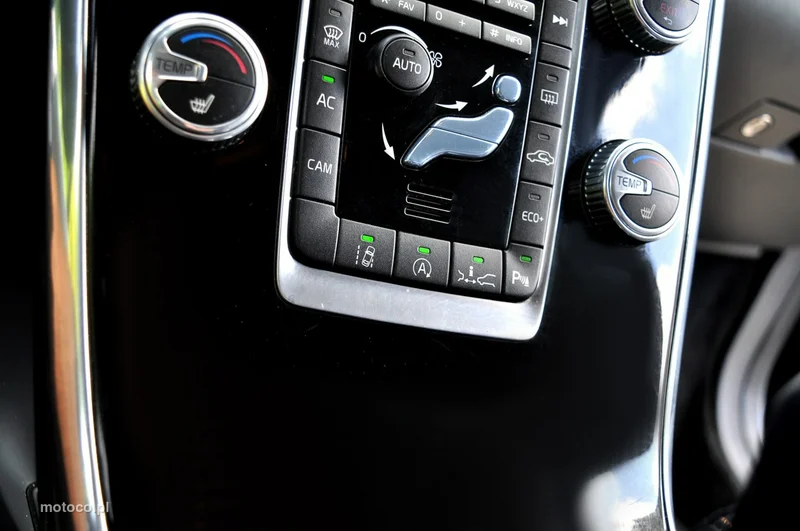 Volvo XC 60 16