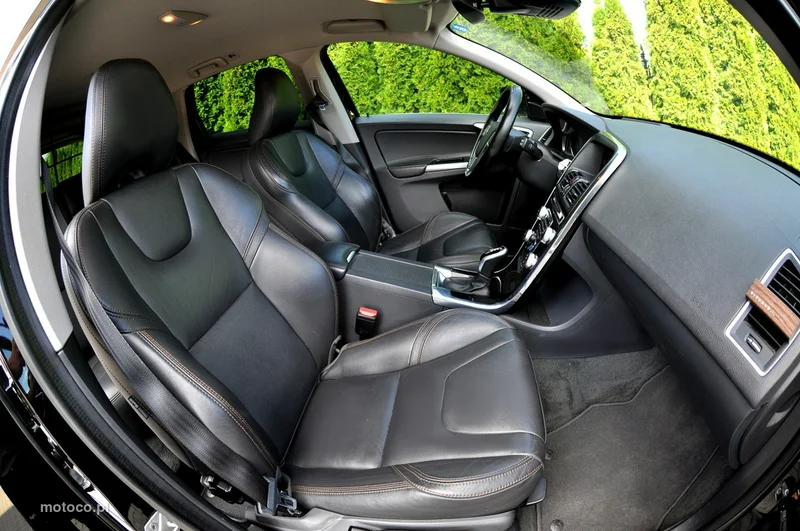 Volvo XC 60 9
