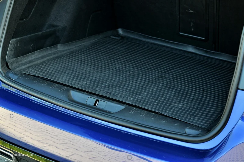 Peugeot 308 12