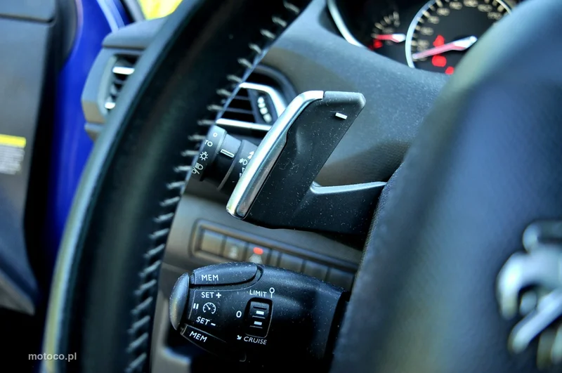 Peugeot 308 21