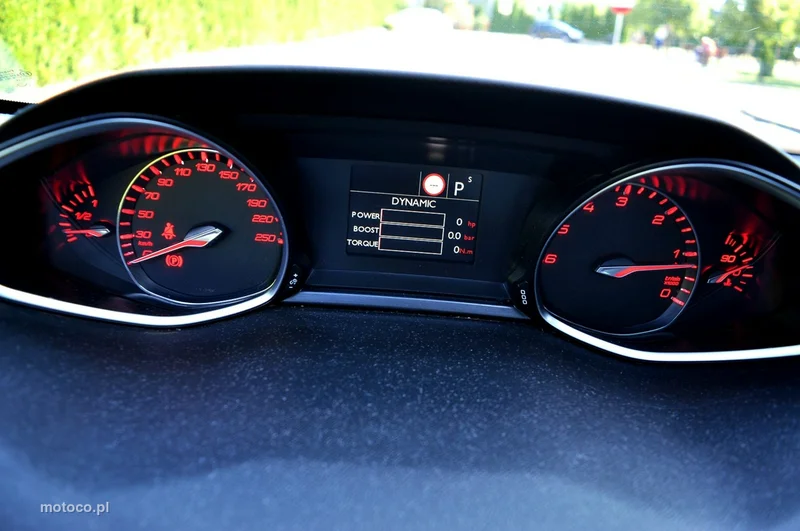Peugeot 308 25
