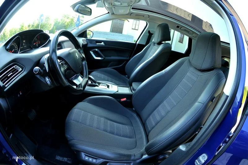 Peugeot 308 8