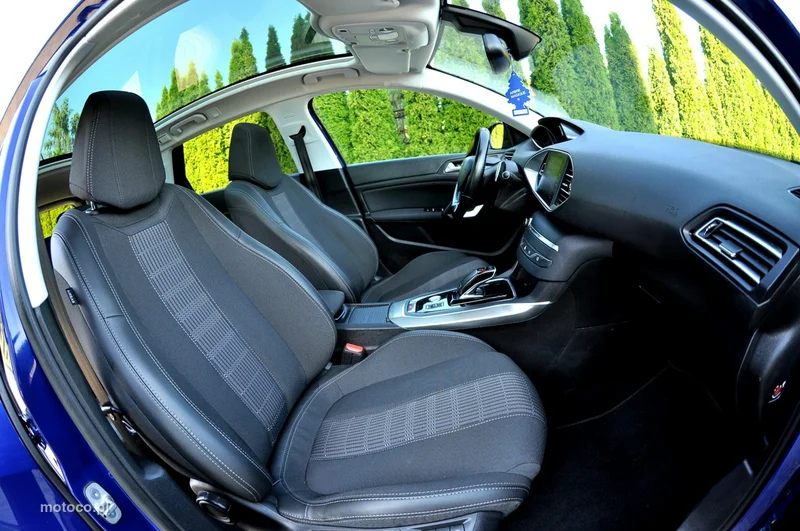 Peugeot 308 9