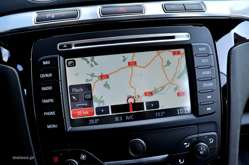 Ford S-Max I 19