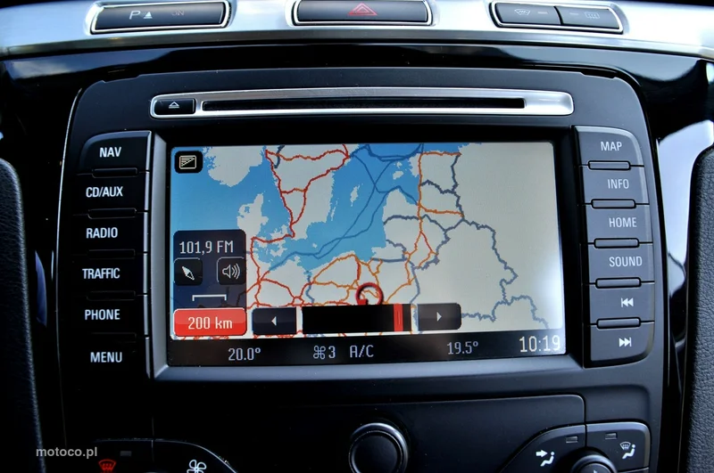 Ford S-Max I 20