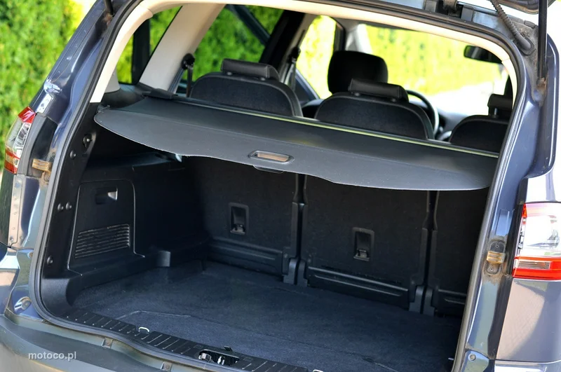 Ford S-Max I 34