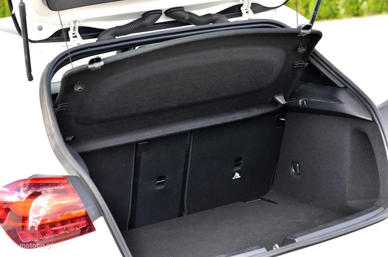 Mercedes-Benz Klasa A W177 A 200 11