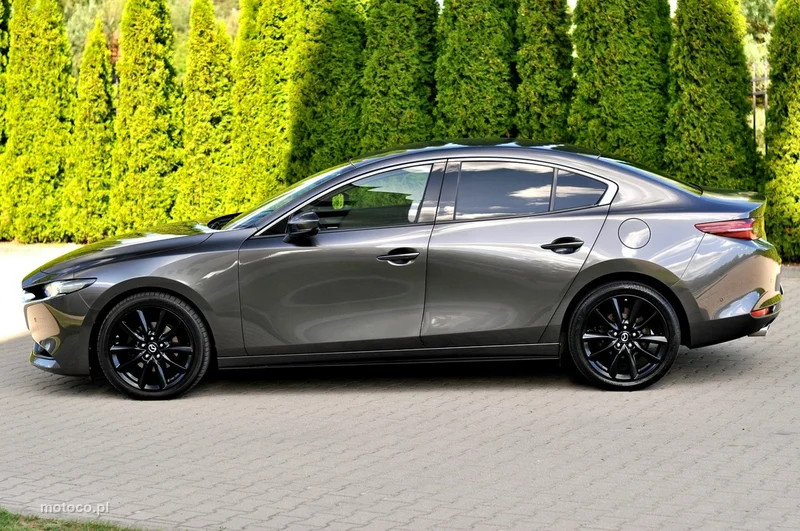 Mazda 3 5
