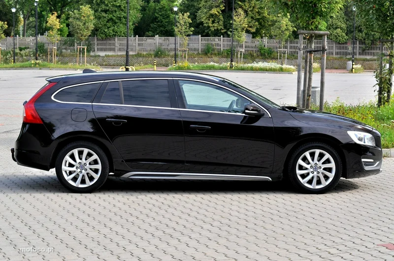 Volvo V60 5
