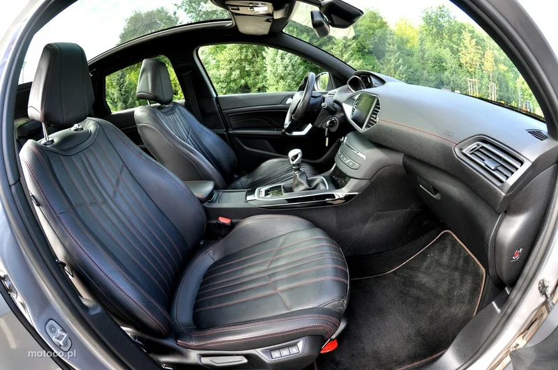 Peugeot 308 9