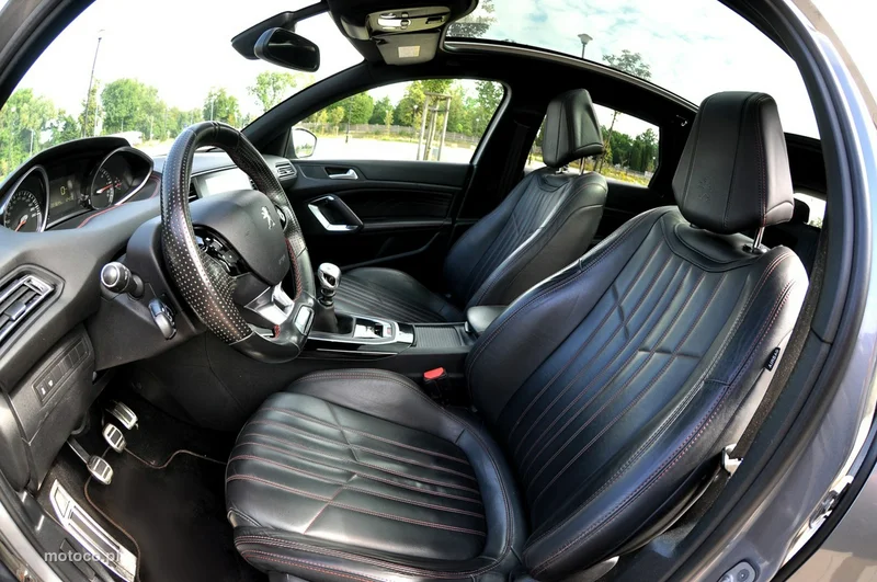 Peugeot 308 8
