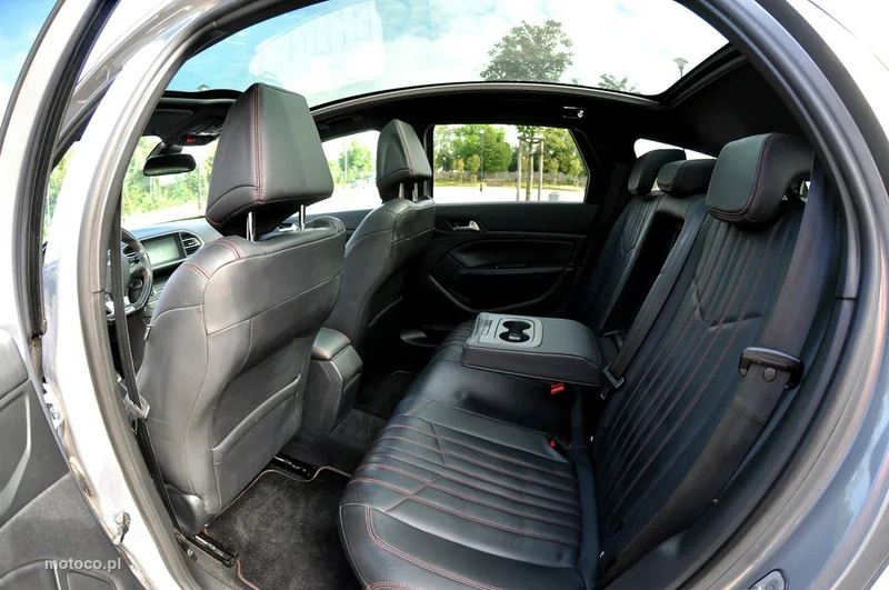 Peugeot 308 10