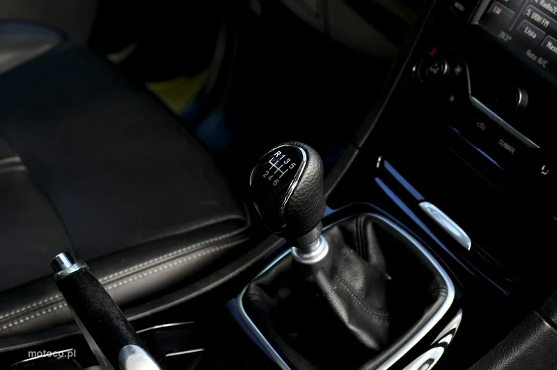 Ford S-Max I 17